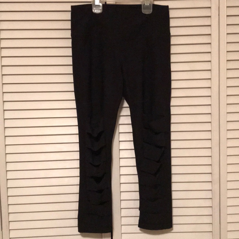 90 degree by reflex black capri leggings with cuts